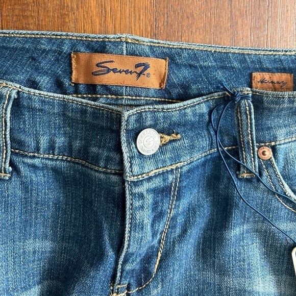 Seven7 Ankle Skinny Jeans with Distressing - Size 30 - NWT - Picture 4 of 8